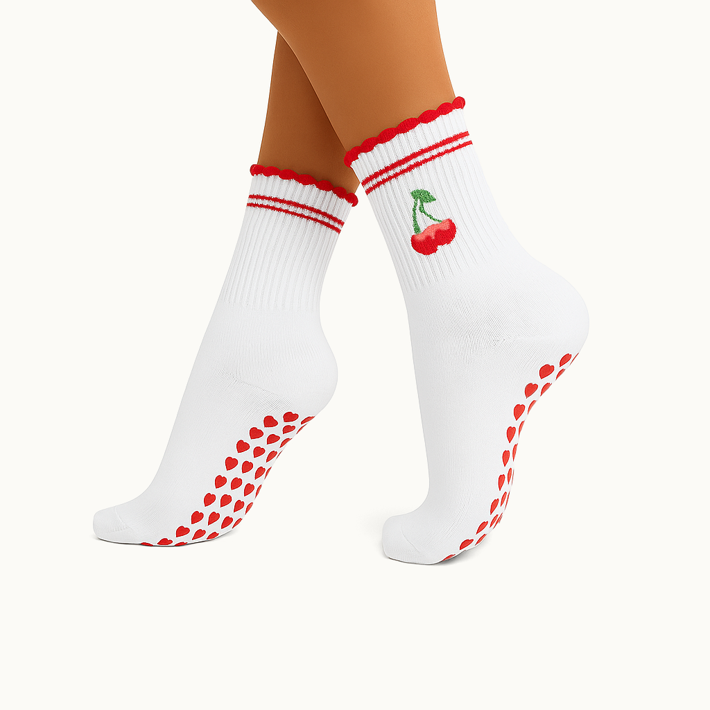 Cherry Ruffle Grip Socken 6am™